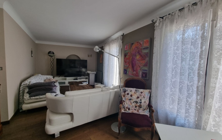  Midimas Immo Maison / Villa | BAGNOLS-SUR-CEZE (30200) | 340 m2 | 298 000 € 
