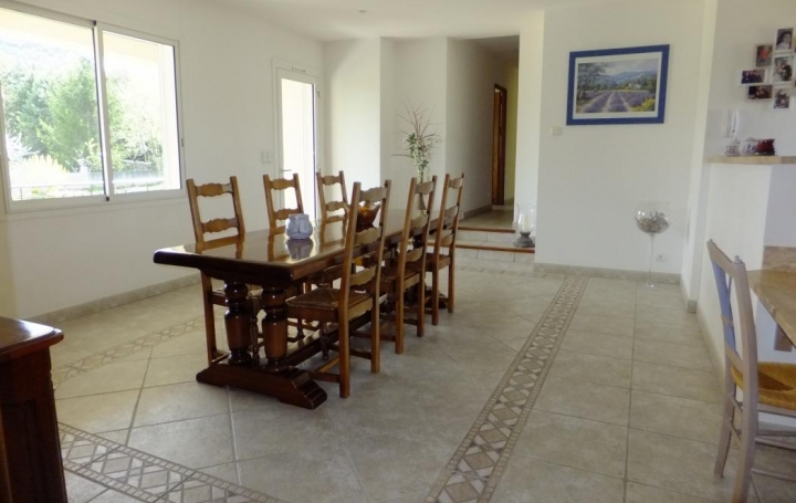 Midimas Immo : Maison / Villa | LAUDUN-L'ARDOISE (30290) | 186 m2 | 368 000 € 