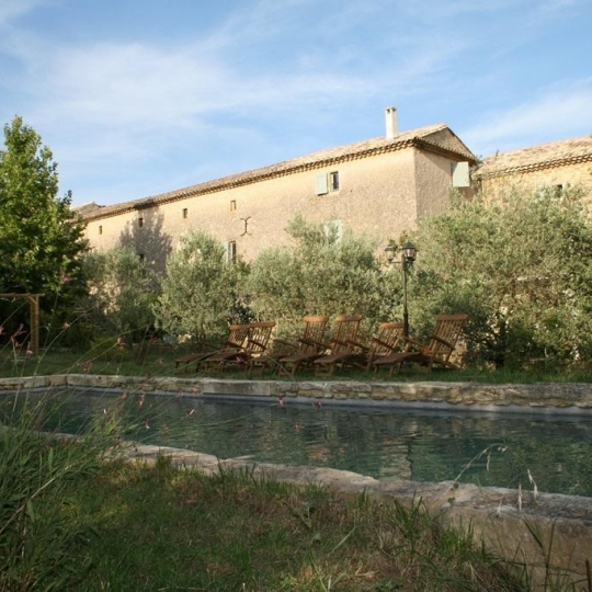  Midimas Immo : Domaines / Propriétés | GOUDARGUES (30630) | 600 m2 | 988 000 € 