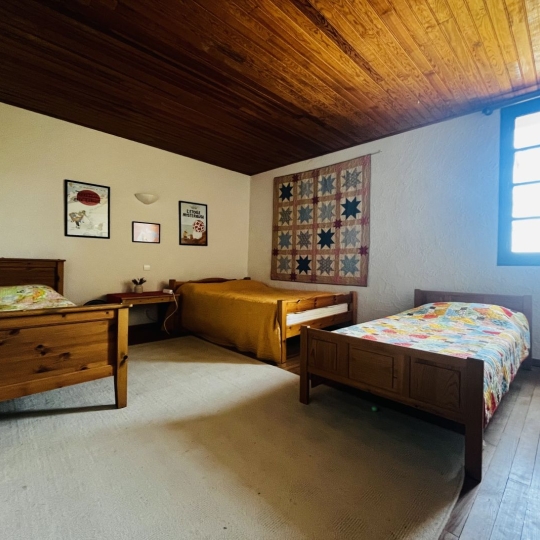  Midimas Immo : Maison / Villa | GOUDARGUES (30630) | 180 m2 | 392 000 € 
