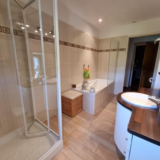  Midimas Immo : Domaines / Propriétés | GOUDARGUES (30630) | 289 m2 | 699 000 € 