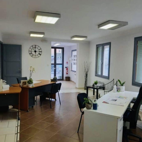  Midimas Immo : Local / Bureau | GOUDARGUES (30630) | 120 m2 | 120 000 € 