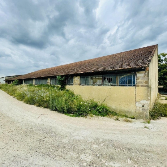  Midimas Immo : Immeuble | BAGNOLS-SUR-CEZE (30200) | 850 m2 | 269 000 € 