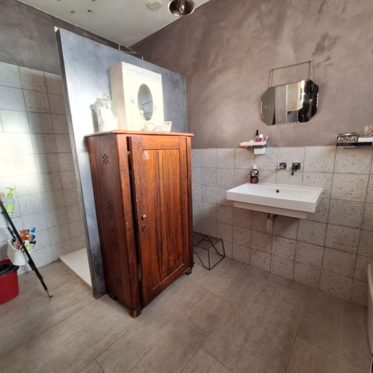  Midimas Immo : Maison / Villa | BAGNOLS-SUR-CEZE (30200) | 143 m2 | 319 000 € 