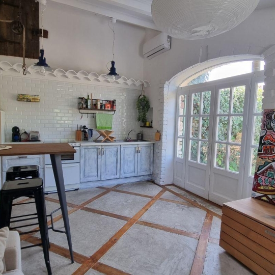  Midimas Immo : Domaines / Propriétés | GOUDARGUES (30630) | 220 m2 | 799 000 € 