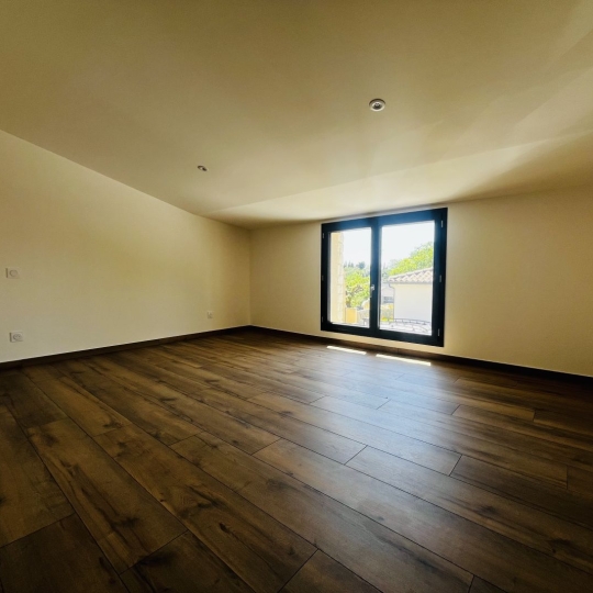  Midimas Immo : Maison / Villa | LAUDUN-L'ARDOISE (30290) | 253 m2 | 545 000 € 