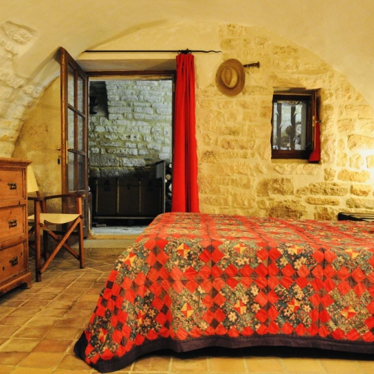 Midimas Immo : Domaines / Propriétés | GOUDARGUES (30630) | 131 m2 | 650 000 € 