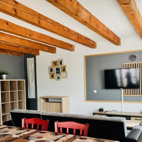  Midimas Immo : Domaines / Propriétés | VALLON-PONT-D'ARC (07150) | 719 m2 | 1 040 000 € 