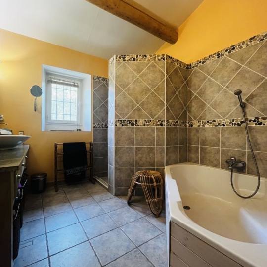  Midimas Immo : Domaines / Propriétés | GOUDARGUES (30630) | 148 m2 | 545 000 € 