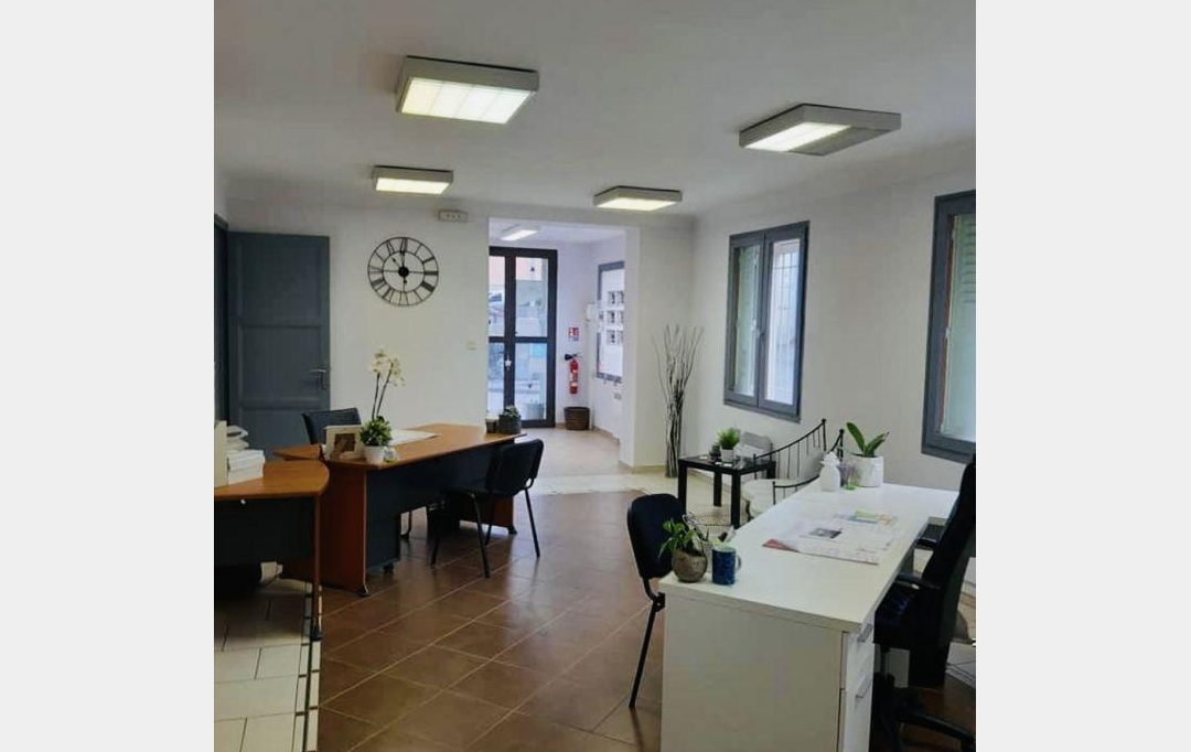 Midimas Immo : Local / Bureau | GOUDARGUES (30630) | 120 m2 | 120 000 € 