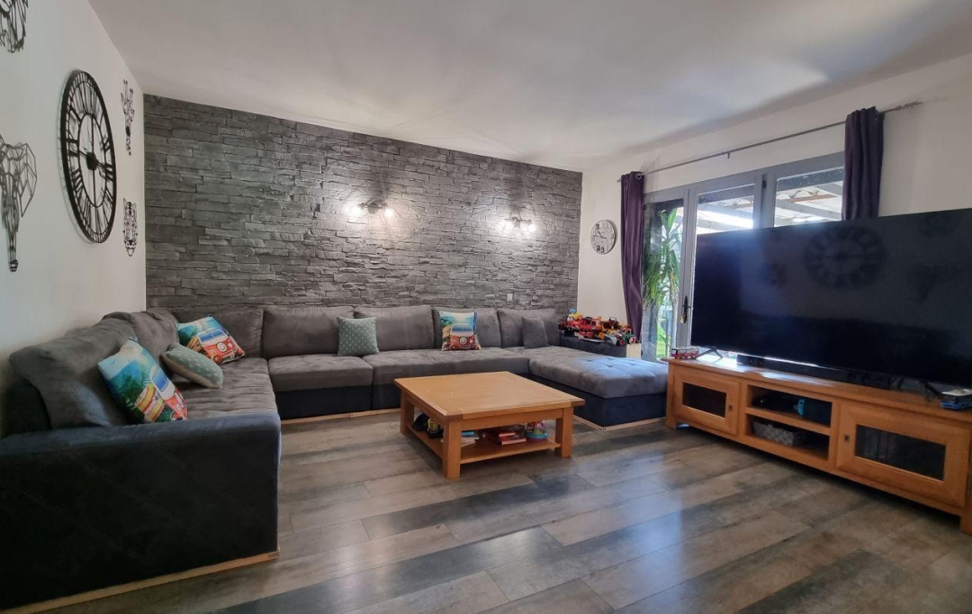 Midimas Immo : Maison / Villa | SAINT-MARTIN-D'ARDECHE (07700) | 180 m2 | 380 000 € 