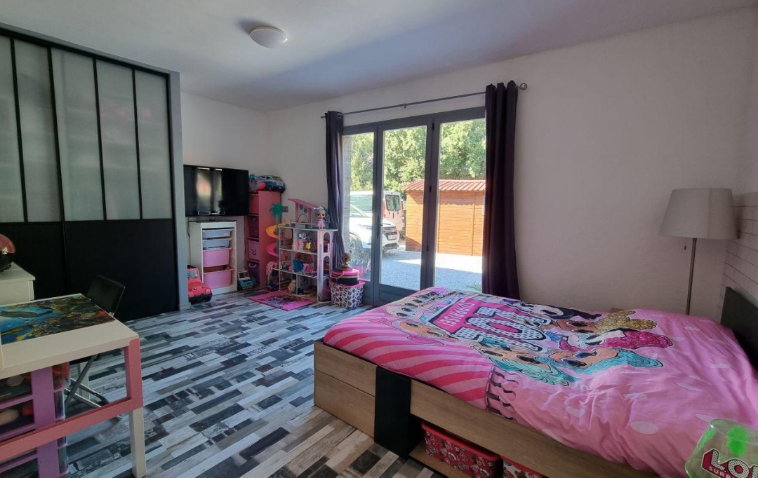 Midimas Immo : Maison / Villa | SAINT-MARTIN-D'ARDECHE (07700) | 180 m2 | 380 000 € 