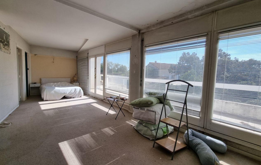 Midimas Immo : Maison / Villa | VILLENEUVE-LES-AVIGNON (30400) | 245 m2 | 700 000 € 