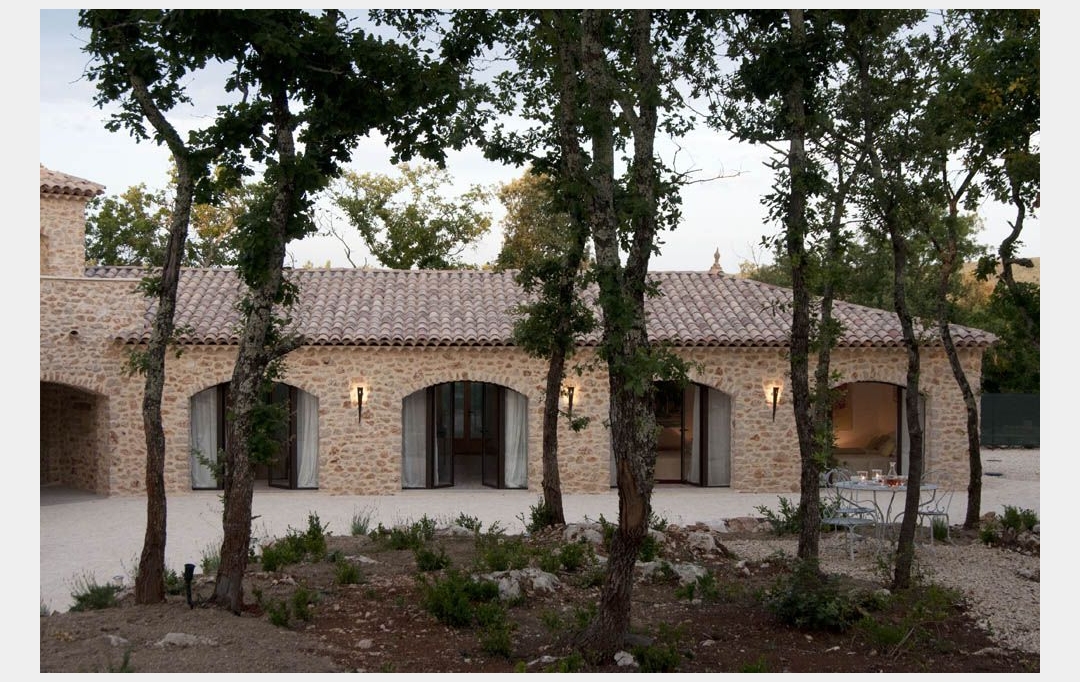 Midimas Immo : Maison / Villa | VALLON-PONT-D'ARC (07150) | 425 m2 | 1 099 000 € 