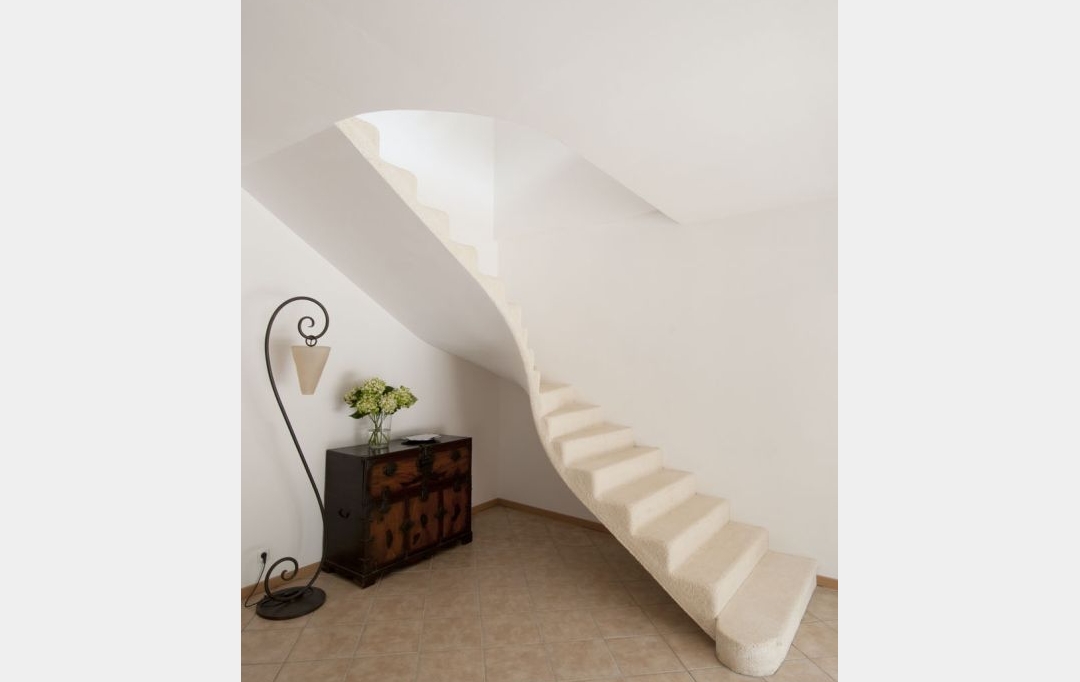 Midimas Immo : Maison / Villa | VALLON-PONT-D'ARC (07150) | 425 m2 | 1 099 000 € 