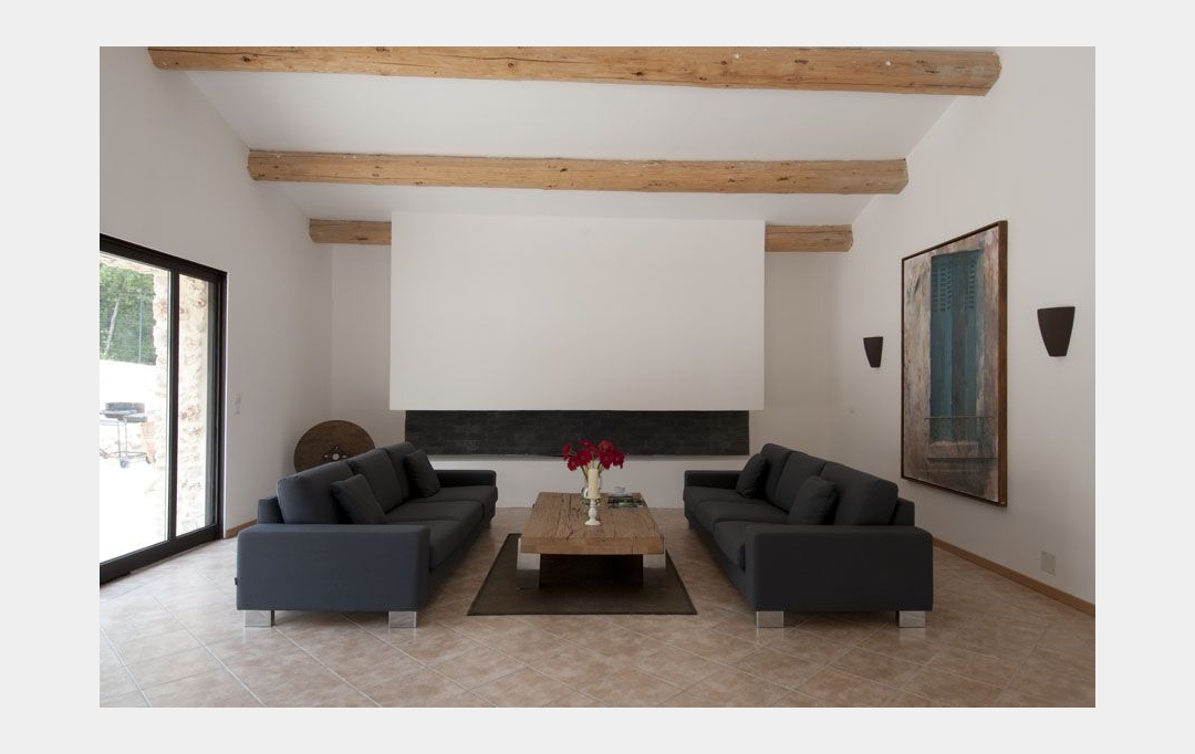 Midimas Immo : Maison / Villa | VALLON-PONT-D'ARC (07150) | 425 m2 | 1 099 000 € 