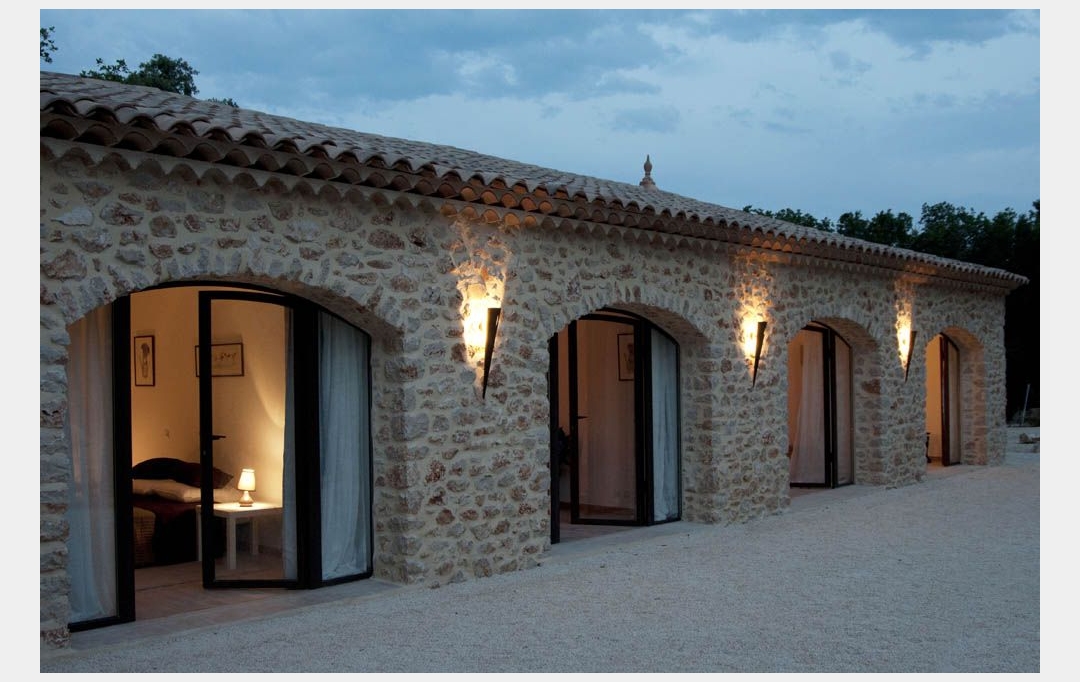 Midimas Immo : Maison / Villa | VALLON-PONT-D'ARC (07150) | 425 m2 | 1 099 000 € 