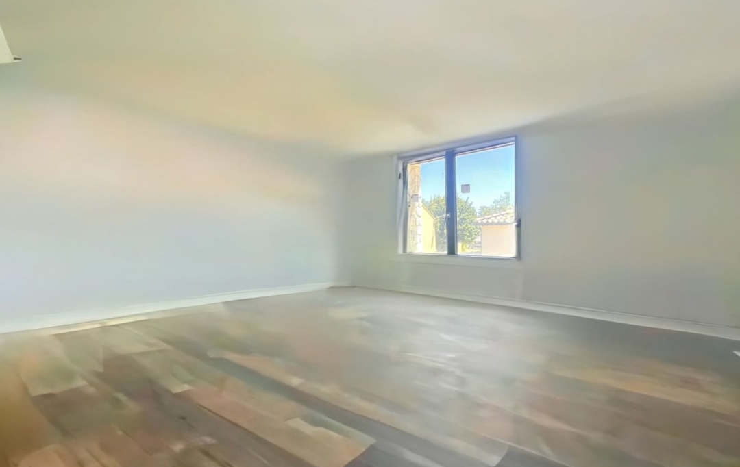 Midimas Immo : Maison / Villa | LAUDUN-L'ARDOISE (30290) | 253 m2 | 308 850 € 