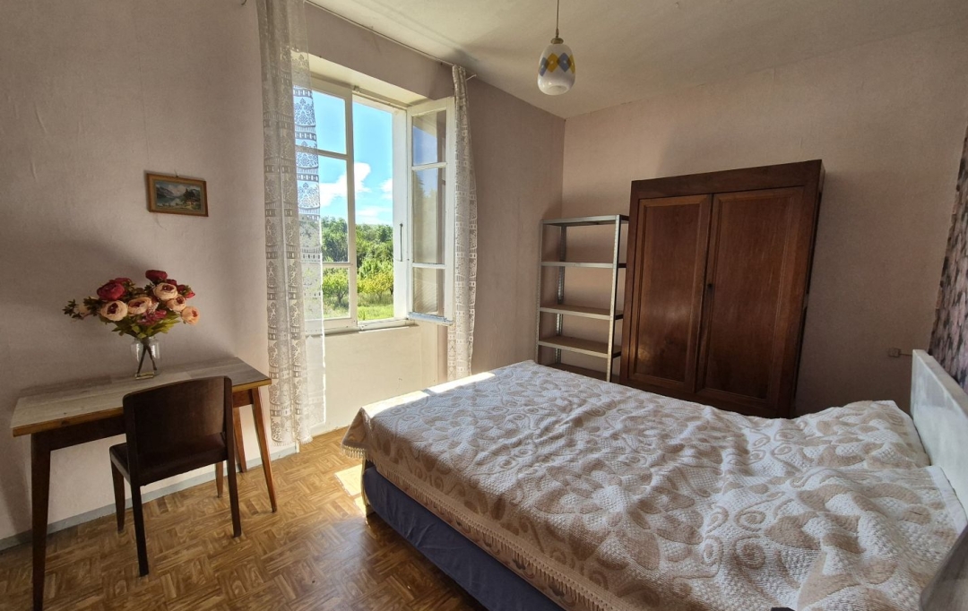 Midimas Immo : Maison / Villa | GOUDARGUES (30630) | 208 m2 | 223 650 € 
