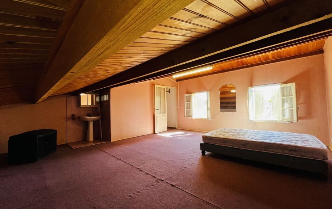 Midimas Immo : Maison / Villa | BAGNOLS-SUR-CEZE (30200) | 159 m2 | 235 000 € 