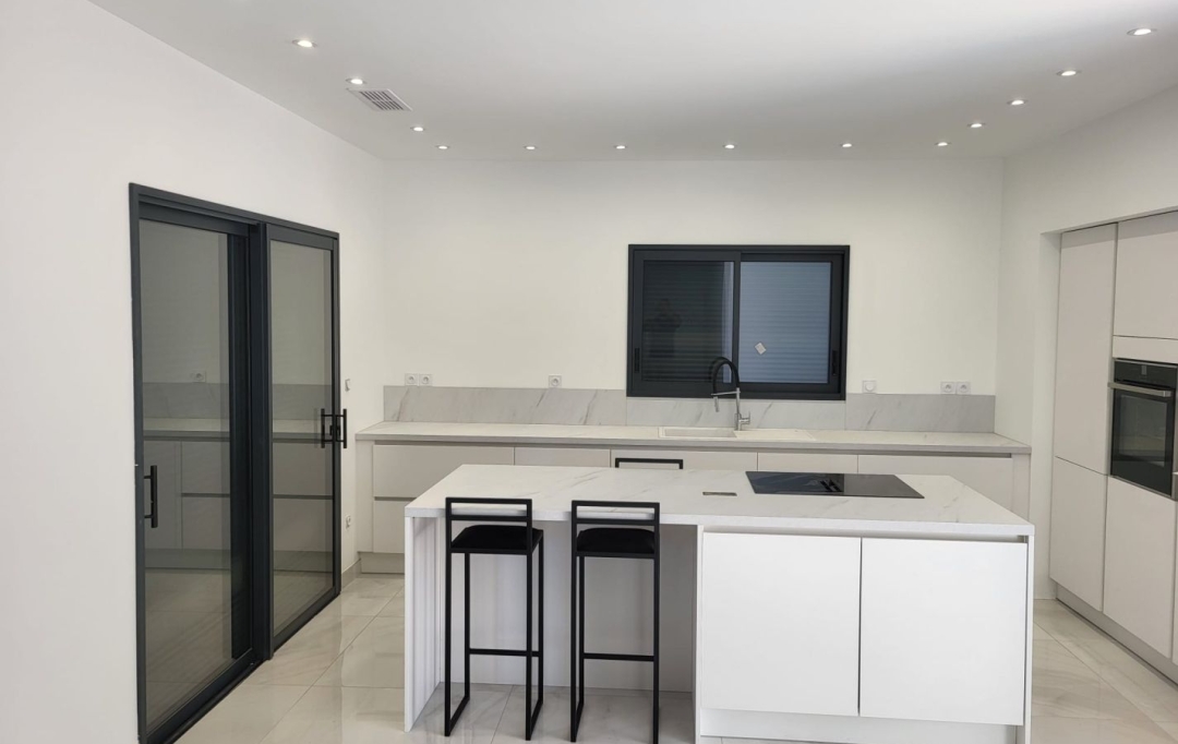 Midimas Immo : Domaines / Propriétés | GOUDARGUES (30630) | 183 m2 | 577 500 € 