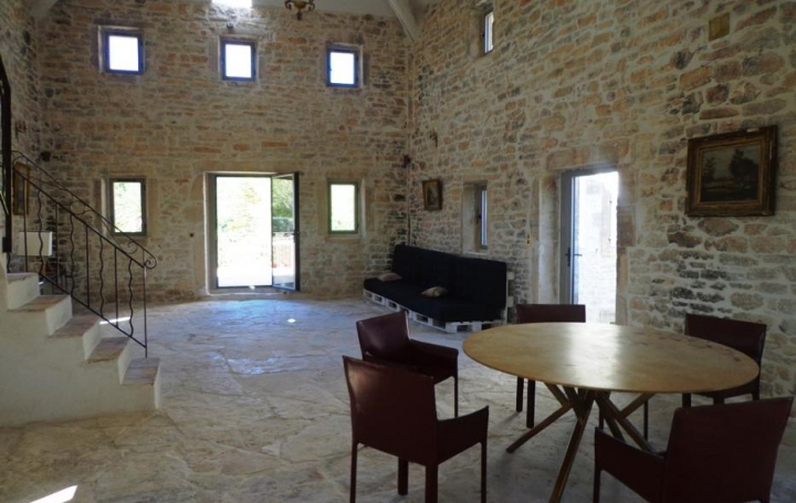 Midimas Immo : Domain / Estate | ISSIRAC (30760) | 800 m2 | 995 000 € 