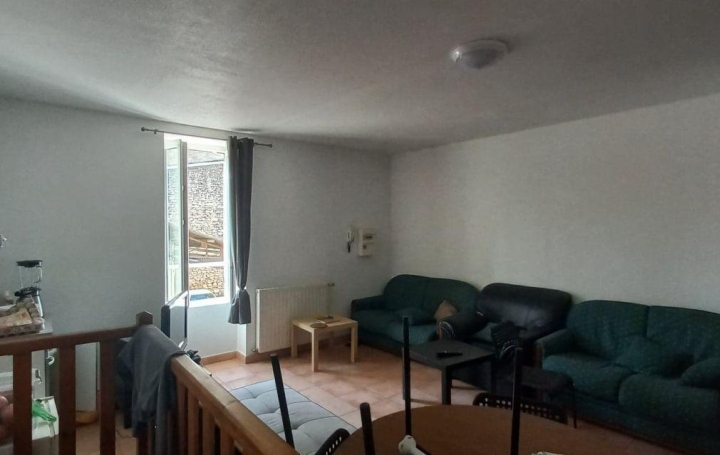 Appartement P4 BAGNOLS-SUR-CEZE 75 m2 110 000 € Appartement P4 BAGNOLS-SUR-CEZE 75 m2 110 000 €