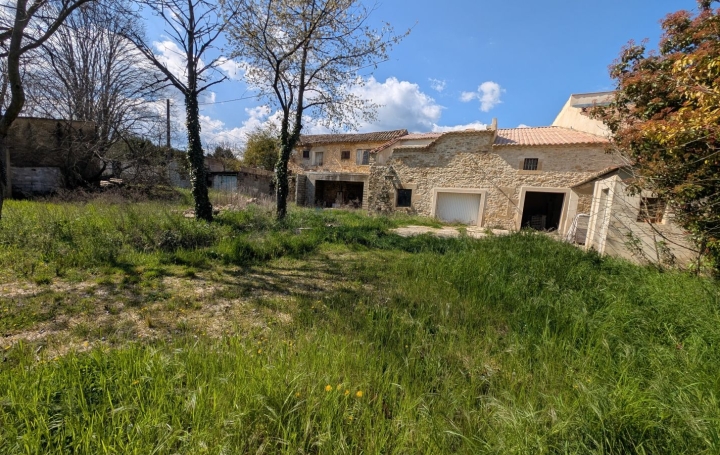 Maison UZES 408 m2 244 950 € Maison UZES 408 m2 244 950 €